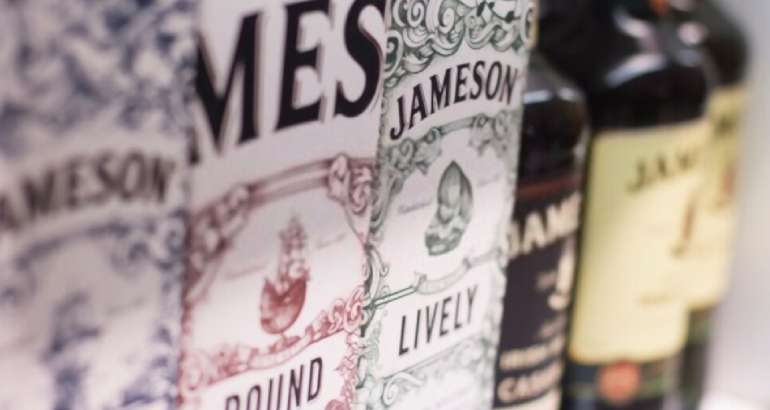 Cajas para whisky: historias desde el empaque