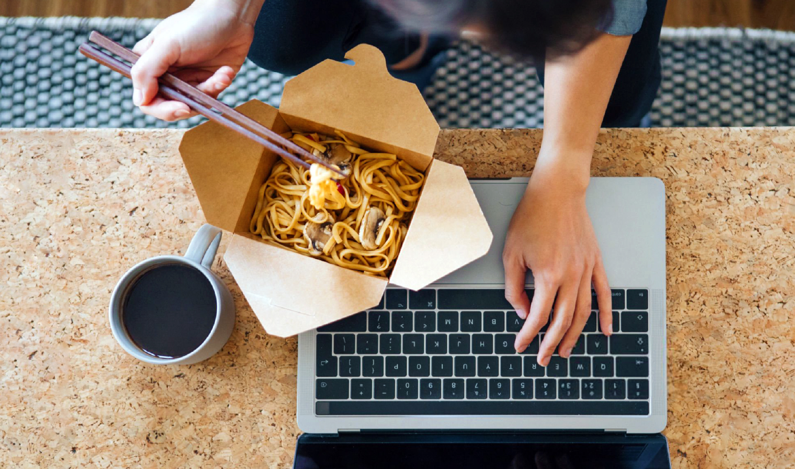 ¿Por qué invertir en cajas personalizadas para delivery?